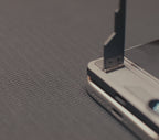 Bolt 3-in-1 Thin Charger - Grey